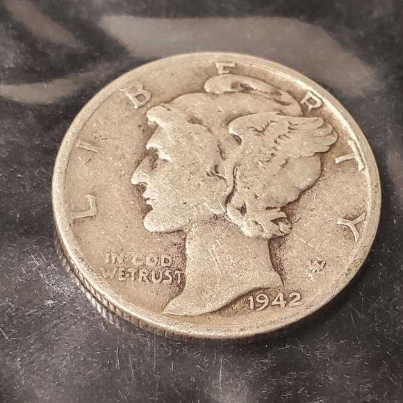 1942 Mercury Dime Coin Very Good - 1942P Mercury Dime - Picture 5 of 9